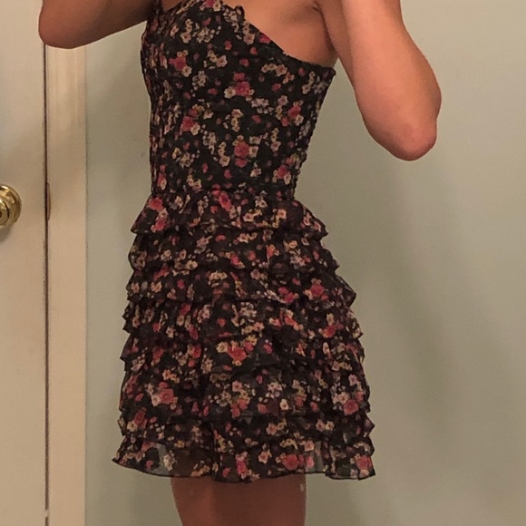 Guess dress - Picture 6 of 7
